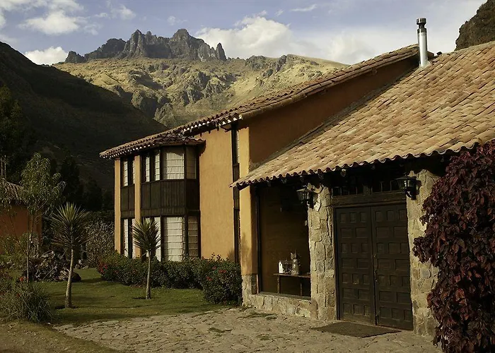 Amak Valle Sagrado 3*
